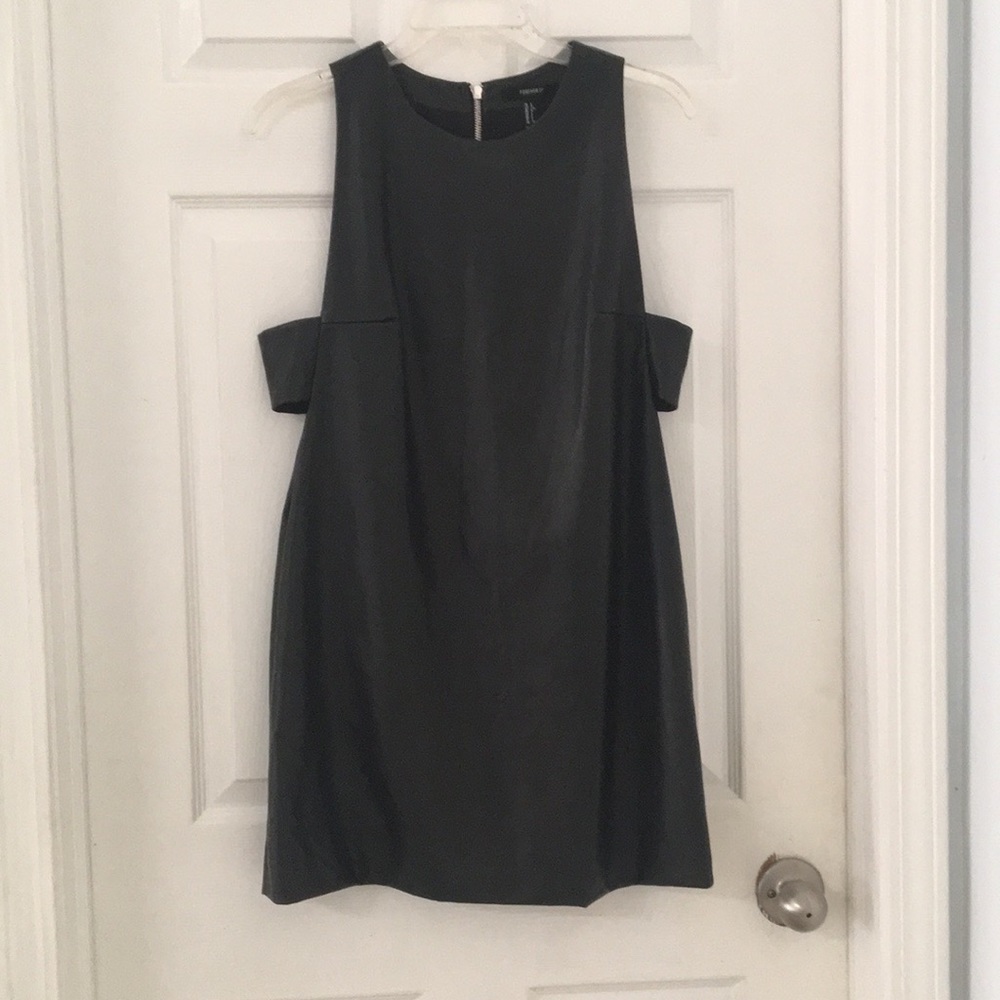 👗#8 Faux leather dress w/ sexy cut after armpit.